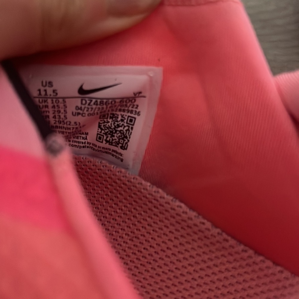 Nike Go FlyEase Pink 2022 Mens 11.5 Running Shoes Mesh Breathable DZ4860-600 - Picture 7 of 10